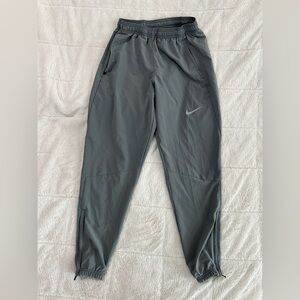 Nike Dri Fit Joggers size SMALL